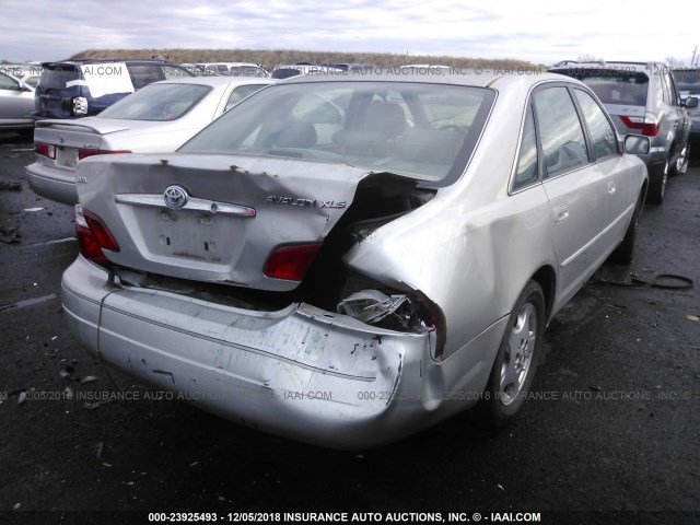 4T1BF28B83U337131 - 2003 TOYOTA AVALON XL/XLS SILVER photo 4