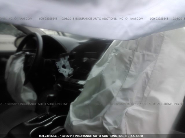 4T1BF1FK6EU305049 - 2014 TOYOTA CAMRY L/SE/LE/XLE 白色 照片 5