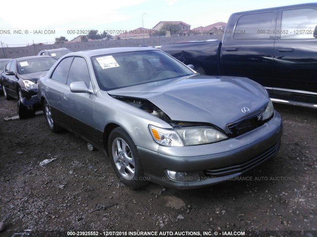 JT8BF28G215105839 - 2001 LEXUS ES 300 GRAY photo 1