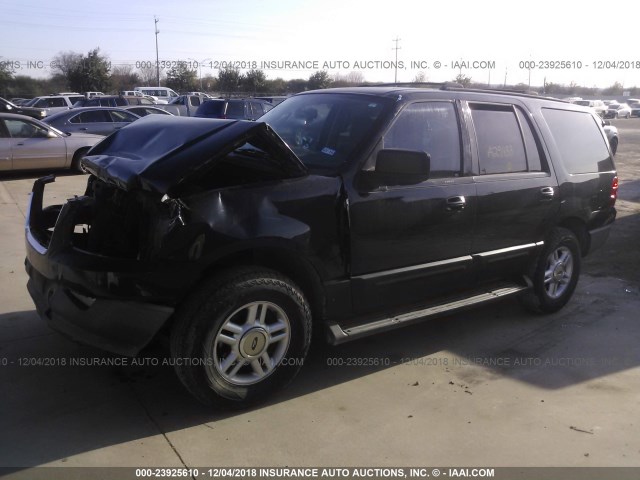 1FMRU15W04LA29433 - 2004 FORD EXPEDITION XLT BLACK photo 2