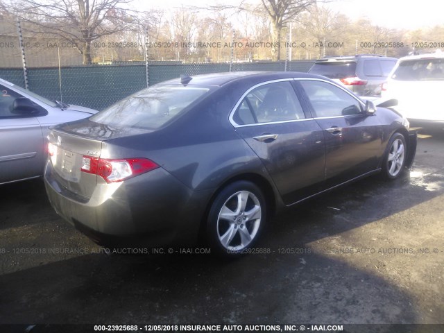 JH4CU2F60AC039582 - 2010 ACURA TSX GRAY photo 4
