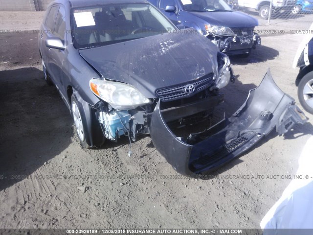 2T1KR30E17C677179 - 2007 TOYOTA COROLLA MATRIX XR GRAY photo 6