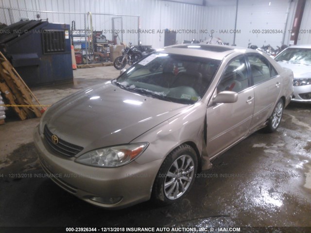 4T1BF30K73U558916 - 2003 TOYOTA CAMRY LE/XLE/SE TAN photo 2