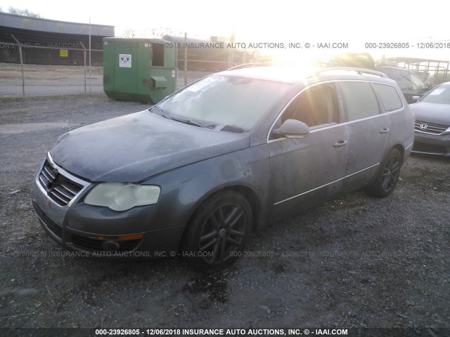 WVWTK73C38E095299 - 2008 VOLKSWAGEN PASSAT WAGON LUX GRAY photo 2