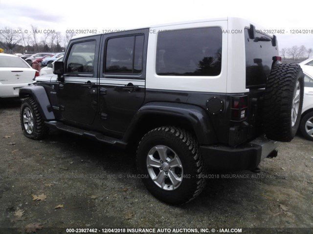 1C4BJWEGXHL620573 - 2017 JEEP WRANGLER UNLIMITE SAHARA GRAY photo 3