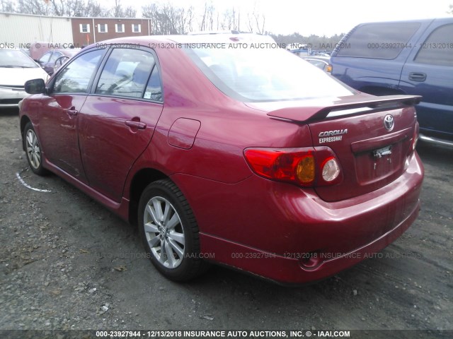 2T1BU4EEXAC345696 - 2010 TOYOTA COROLLA S/LE/XLE RED photo 3