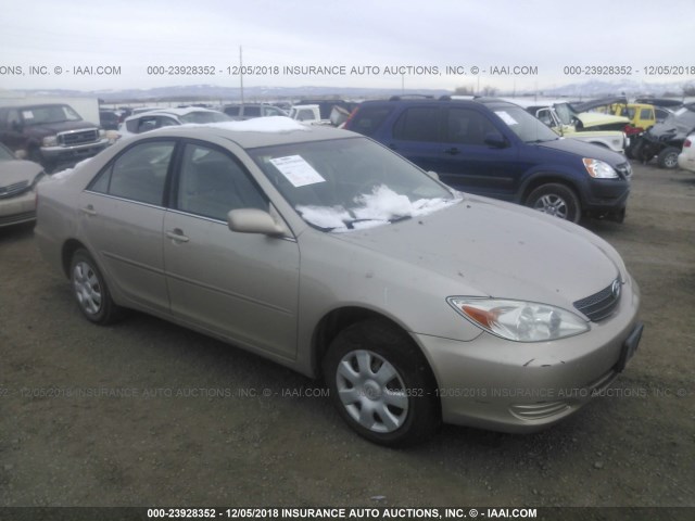 4T1BE32K44U903868 - 2004 TOYOTA CAMRY LE/XLE/SE GOLD photo 1