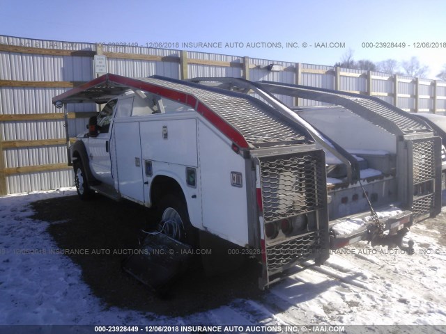 1FDUF5GTXBEA86593 - 2011 FORD F550 SUPER DUTY WHITE photo 3