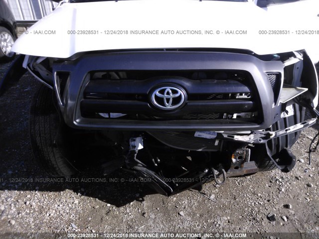 5TEJU62N28Z509619 - 2008 TOYOTA TACOMA DOUBLE CAB PRERUNNER WHITE photo 6