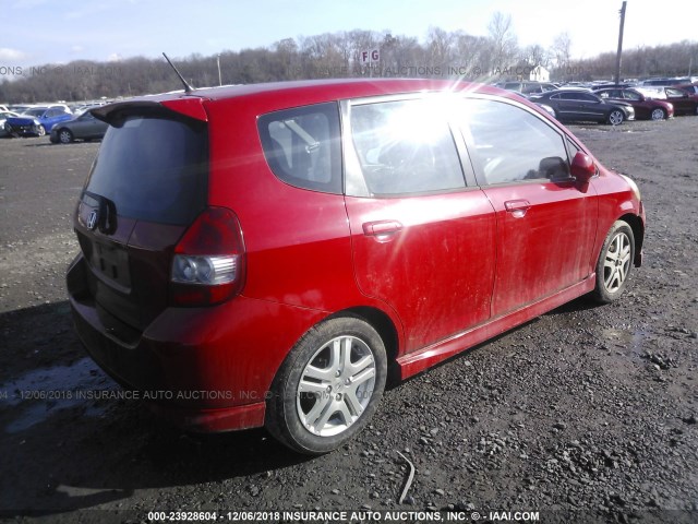 JHMGD38627S064146 - 2007 HONDA FIT S RED photo 4