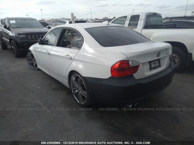 WBAVB33536PS19461 - 2006 BMW 330 I WHITE photo 3