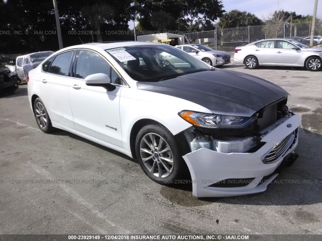 3FA6P0LU5HR356434 - 2017 FORD FUSION SE HYBRID WHITE photo 1