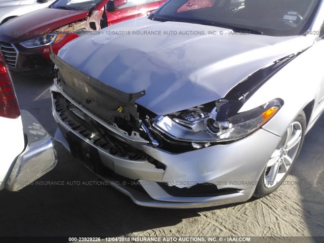 3FA6P0LU4JR225839 - 2018 FORD FUSION SE HYBRID SILVER photo 6