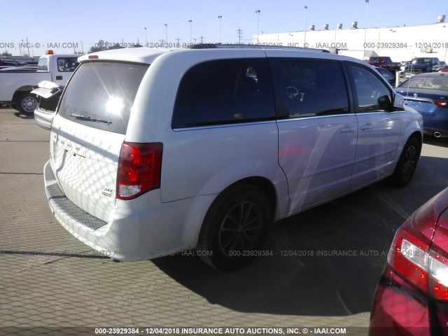 2C4RDGCG2HR848041 - 2017 DODGE GRAND CARAVAN SXT WHITE photo 4