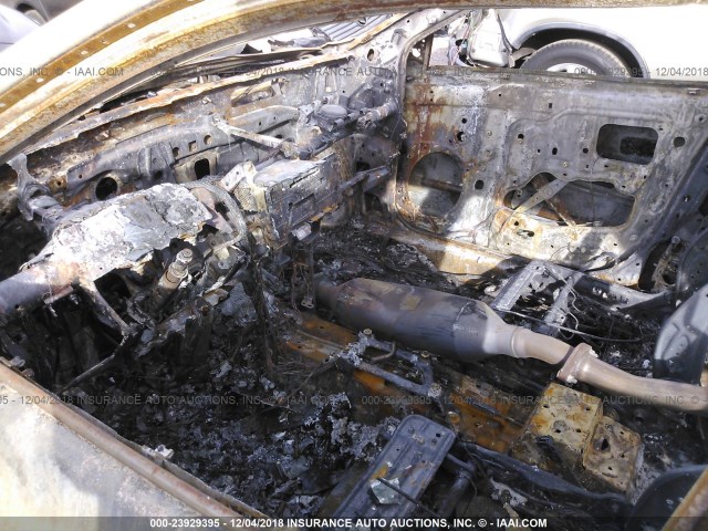 4T1BF1FK0HU446896 - 2017 TOYOTA CAMRY LE/XLE/SE/XSE BROWN photo 5