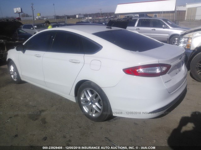 3FA6P0HR3DR243578 - 2013 FORD FUSION SE WHITE photo 3