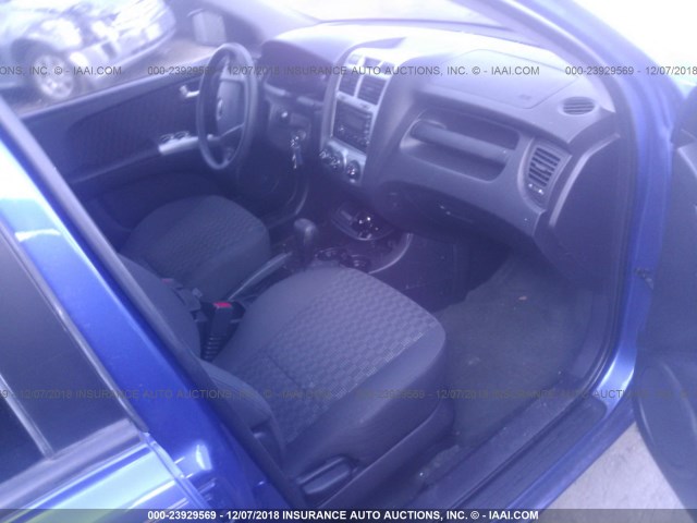 KNDJE723567243129 - 2006 KIA NEW SPORTAGE  BLUE photo 5