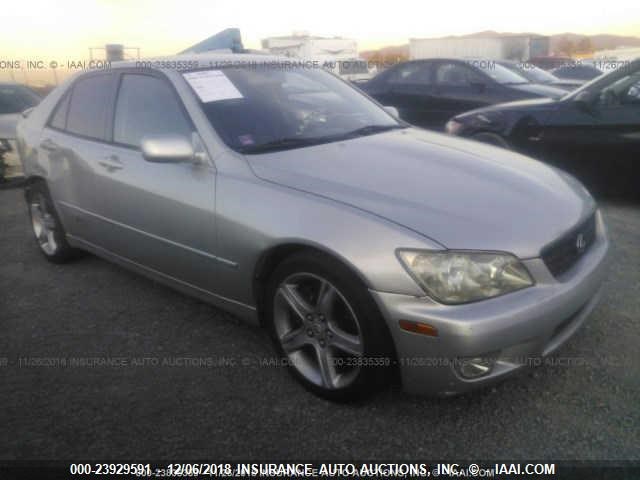 JTHBD182610012999 - 2001 LEXUS IS 300 SILVER photo 1