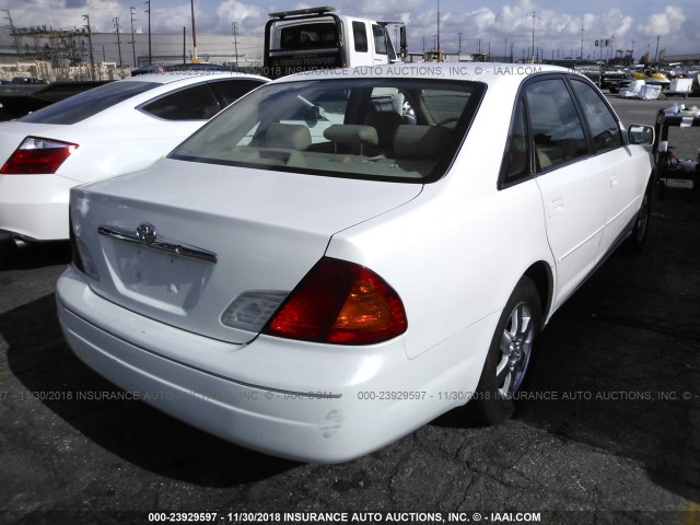 4T1BF28B9YU020417 - 2000 TOYOTA AVALON XL/XLS WHITE photo 4