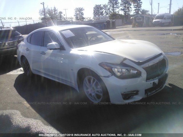 JN1BY1APXGM220562 - 2016 INFINITI Q70 3.7 WHITE photo 1