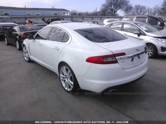 SAJWA0GB1BLR88858 - 2011 JAGUAR XF PREMIUM WHITE photo 3