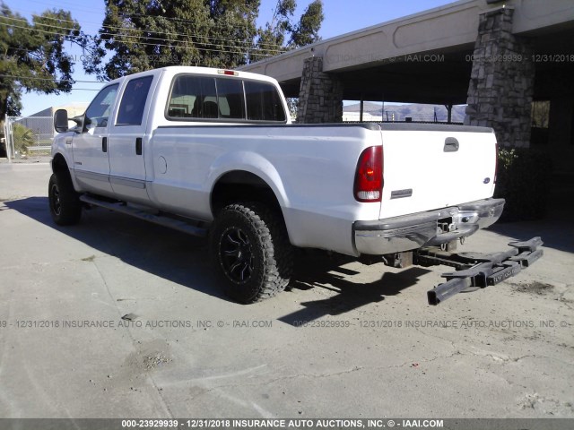 1FTSW31FX2EA42466 - 2002 FORD F350 WHITE photo 3