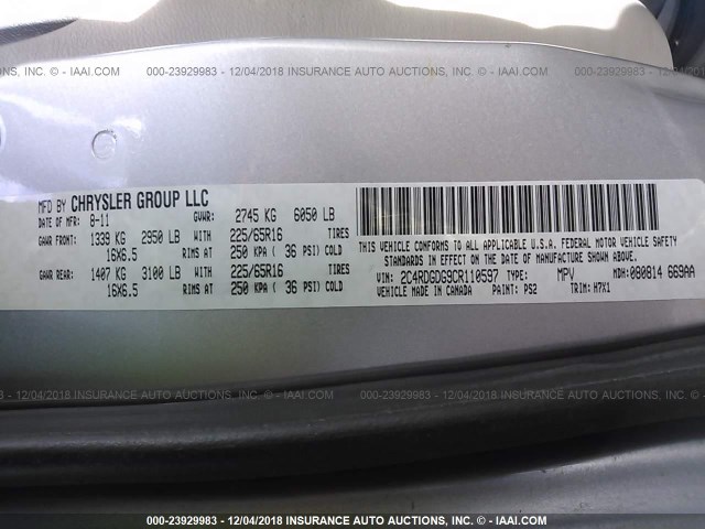 2C4RDGDG9CR110597 - 2012 DODGE GRAND CARAVAN CREW SILVER photo 9