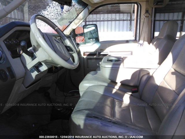 1FTWW31R88ED85300 - 2008 FORD F350 SRW SUPER DUTY WHITE photo 5