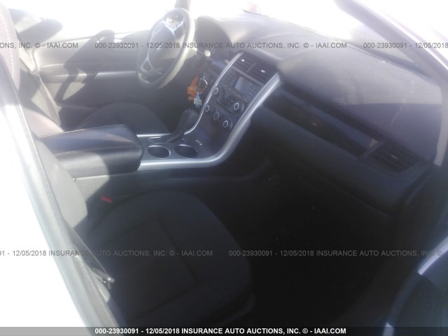 2FMDK4GC9DBB95986 - 2013 FORD EDGE SE SILVER photo 5