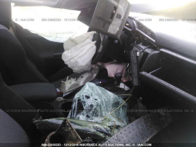 JTKJF5C79GJ018647 - 2016 TOYOTA SCION TC BLACK photo 5