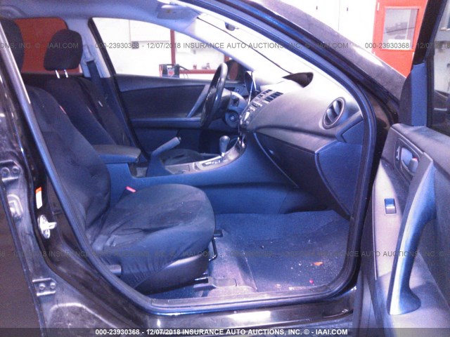 JM1BL1UF9B1410040 - 2011 MAZDA 3 I 黑色 照片 5