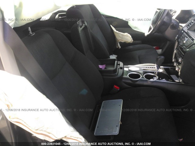 5N1AR2MN5GC640852 - 2016 NISSAN PATHFINDER S/SV/SL/PLATINUM GRAY photo 5