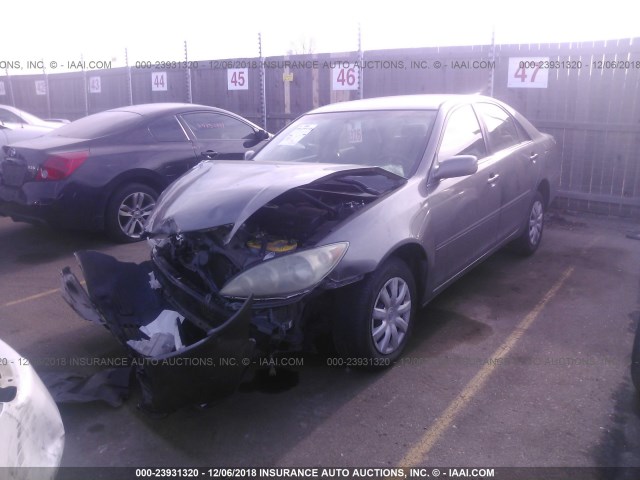 4T1BE32K26U749132 - 2006 TOYOTA CAMRY LE/XLE/SE SILVER photo 2