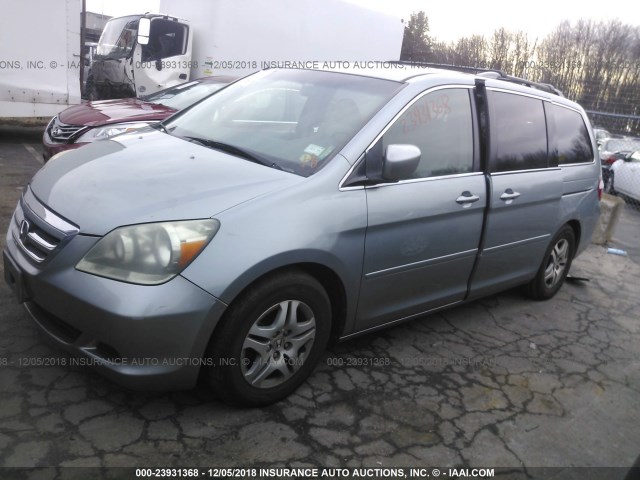 5FNRL38795B065200 - 2005 HONDA ODYSSEY EXL GRAY photo 2