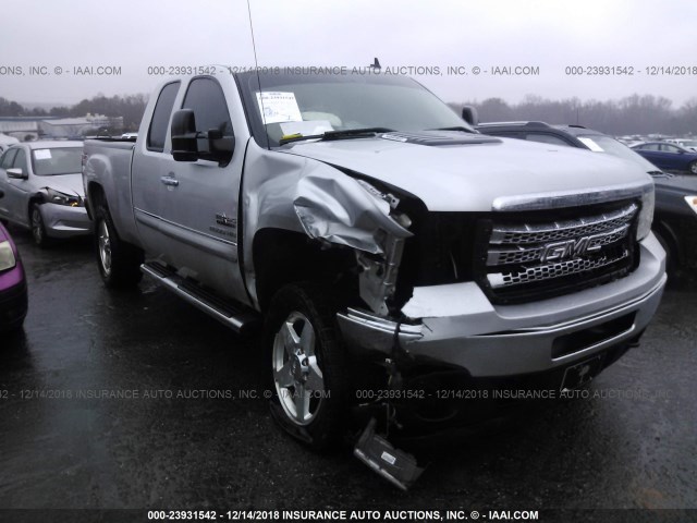 1GT220CG8CZ317228 - 2012 GMC SIERRA K2500 SLE SILVER photo 1