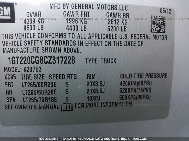 1GT220CG8CZ317228 - 2012 GMC SIERRA K2500 SLE SILVER photo 9