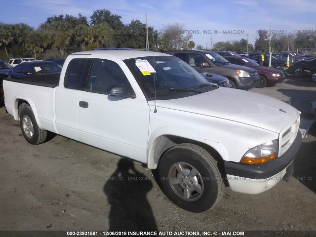 1B7GL32X12S508468 - 2002 DODGE DAKOTA SPORT/RT WHITE photo 1