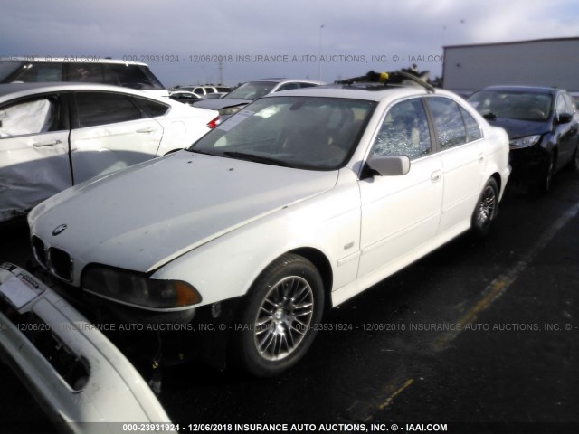 WBADT63461CF03817 - 2001 BMW 530 I AUTOMATIC WHITE photo 2