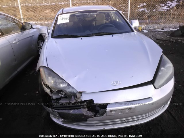 KMHHM66D98U291537 - 2008 HYUNDAI TIBURON GS SILVER photo 6