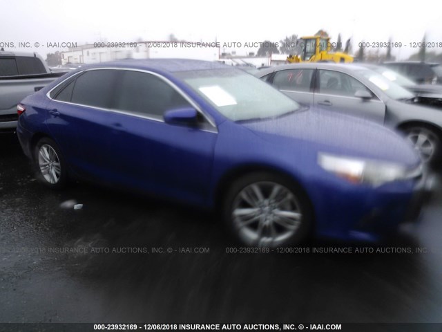 4T1BF1FK0FU941029 - 2015 TOYOTA CAMRY LE/XLE/SE/XSE BLUE photo 1