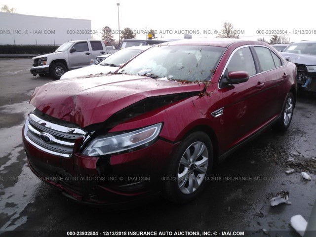 1FAHP2EW9BG141799 - 2011 FORD TAURUS SEL RED photo 2