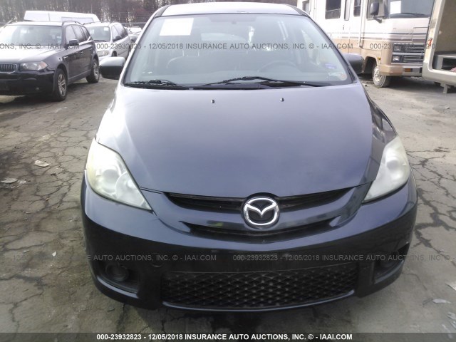 JM1CR29L460121344 - 2006 MAZDA 5 BLUE photo 6