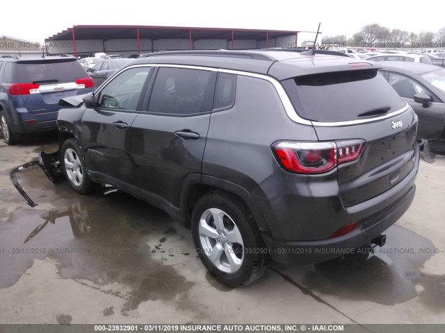 3C4NJCBBXHT647555 - 2017 JEEP COMPASS LATITUDE GRAY photo 3