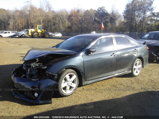 4T1BF1FK0EU342453 - 2014 TOYOTA CAMRY L/SE/LE/XLE 深蓝色 照片 2