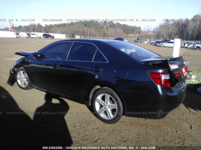 4T1BF1FK0EU342453 - 2014 TOYOTA CAMRY L/SE/LE/XLE 深蓝色 照片 3