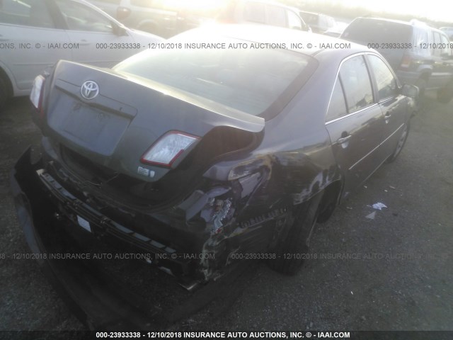 4T1BB46K79U080059 - 2009 TOYOTA CAMRY HYBRID GRAY photo 4