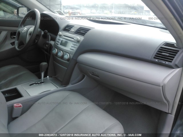 4T1BE46K59U843056 - 2009 TOYOTA CAMRY SE/LE/XLE 灰色 照片 5