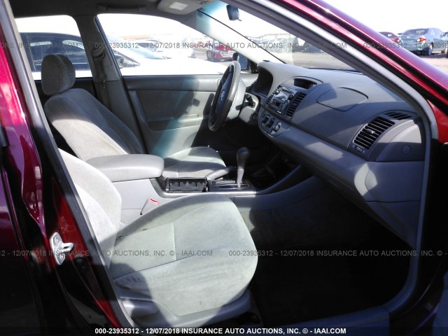 JTDBE32K630167798 - 2003 TOYOTA CAMRY LE/XLE Қызыл фото 5