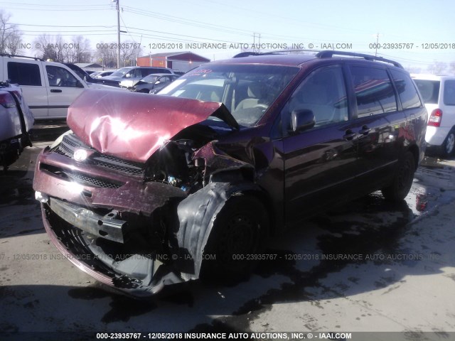 5TDZA23C05S367796 - 2005 TOYOTA SIENNA CE/LE RED photo 2