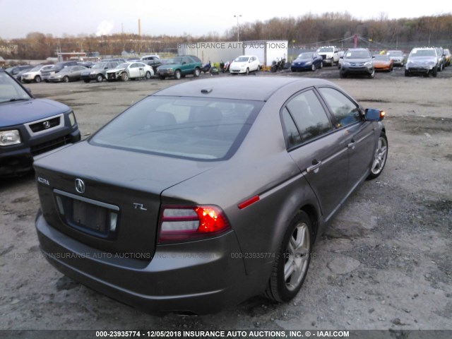 19UUA66297A016388 - 2007 ACURA TL GRAY photo 4